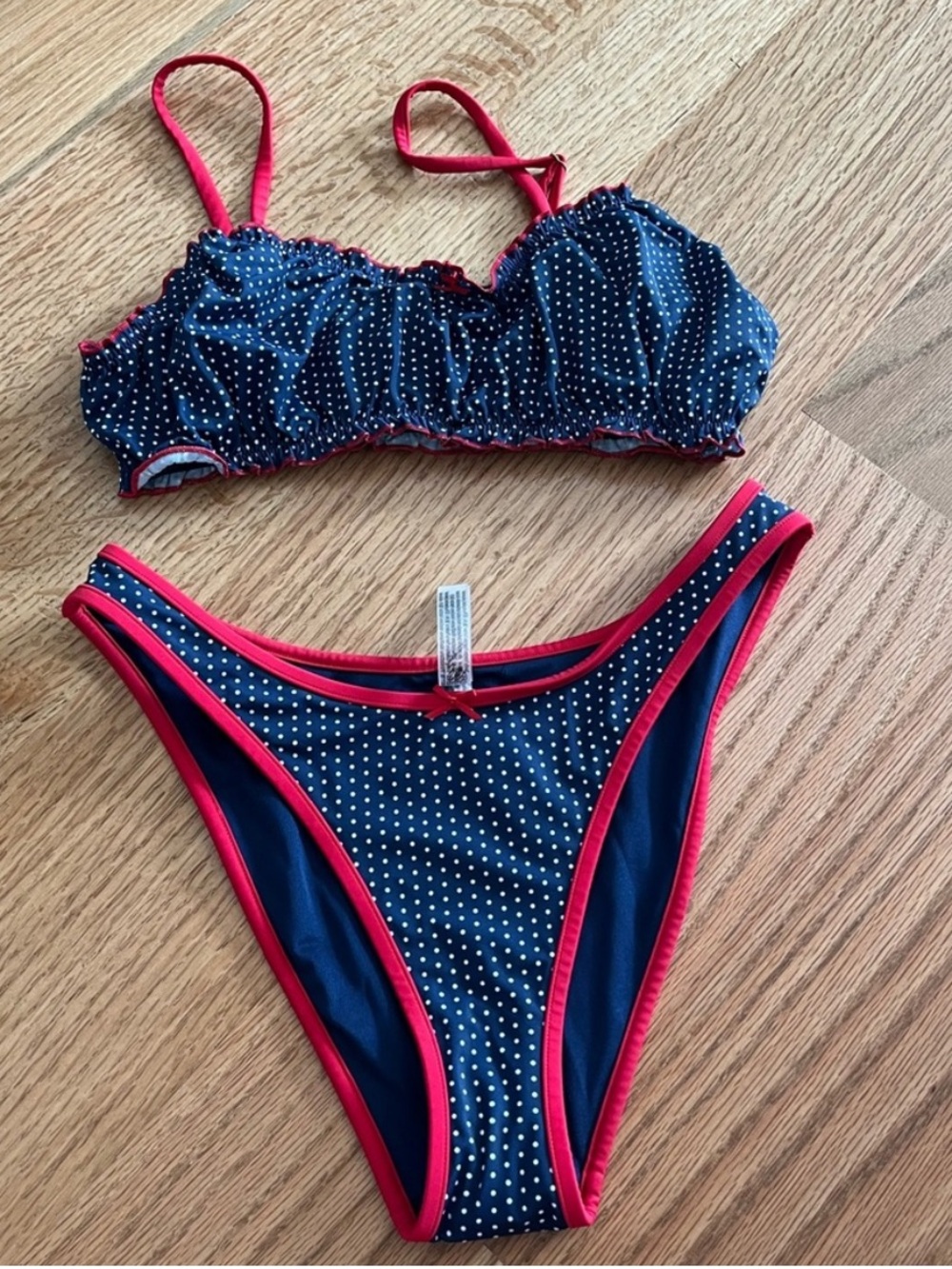Frankie’s bikinis set